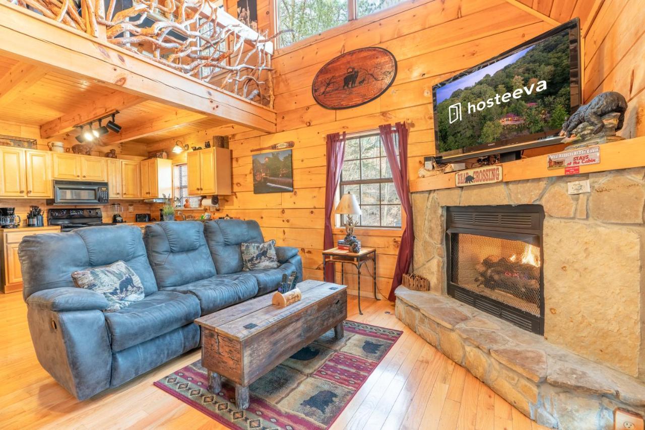 Moonshine Ridge Cabin With Hot Tub And Fire Pit Pigeon Forge Buitenkant foto